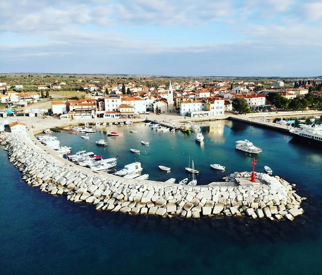 Apartmani Slavulj Fažana 0*,